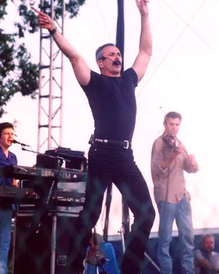 Aaron Tippin