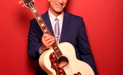 Chris Isaak