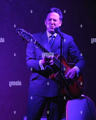 John Pizzarelli